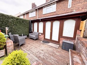 Photo 22- click for photo gallery